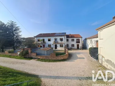 Casa / Villa indipendente in Lendinara