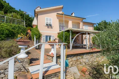 Townhouse in Noli