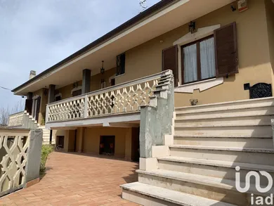 House in Elice