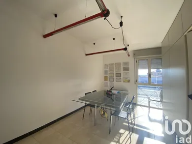Shop/Premises commercial in Pesaro