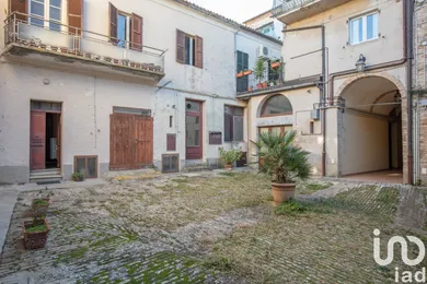 Villetta a schiera in Recanati