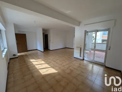 Casa / Villa indipendente in Sulmona