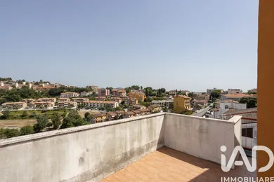 Appartamento in Agugliano
