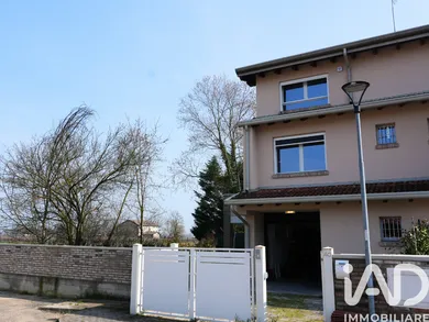 Townhouse in Correggio