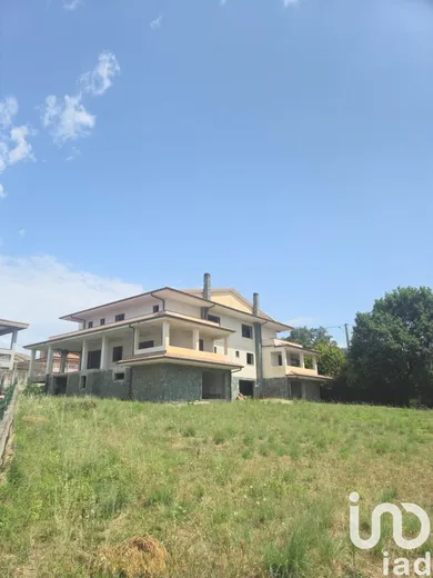 Chiatta / Casa galleggiante in Marcellinara