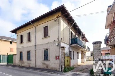 Apartment in Rovello Porro