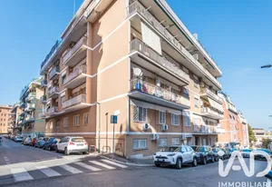 Appartamento 5 locali in Roma