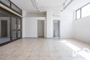 Shop/Premises commercial in Porto Recanati