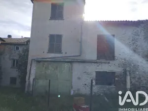 Village house in Cairo Montenotte