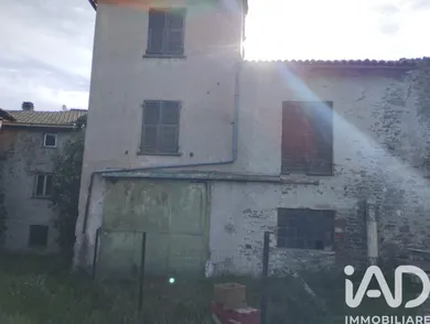 Village house in Cairo Montenotte