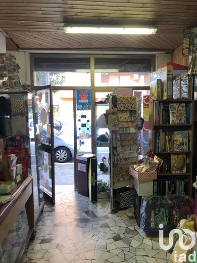 Shop/Premises commercial in Pomezia