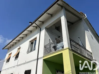 Appartamento in Montecosaro