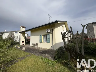 Casa/Villa in Medolla