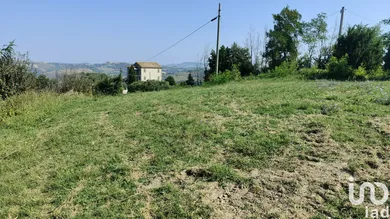 Land in Cossignano