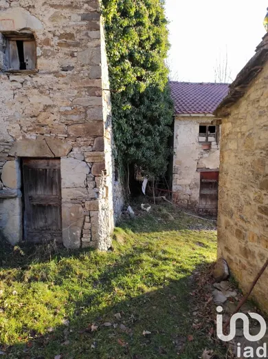 Edificio in Santo Stefano d'Aveto