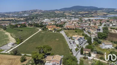 Terreno edificabile in Osimo