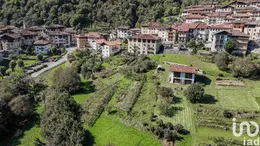 Edificio in Cimego