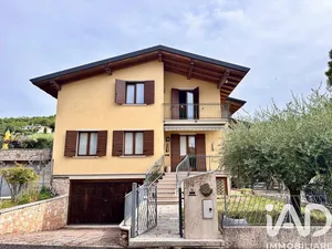 Casa/Villa in Sant'Ambrogio di Valpolicella