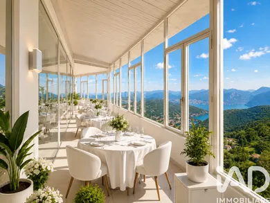 Hotel restaurant in Carenno