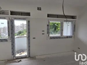 Appartamento 6 locali e più in Genova