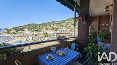 Appartamento in Recco