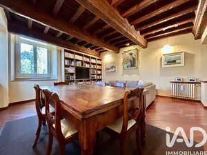 Appartamento 5 locali in Firenze