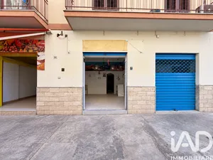 Shop/Premises commercial in Palermo