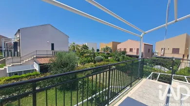 Appartamento in Campofelice di Roccella