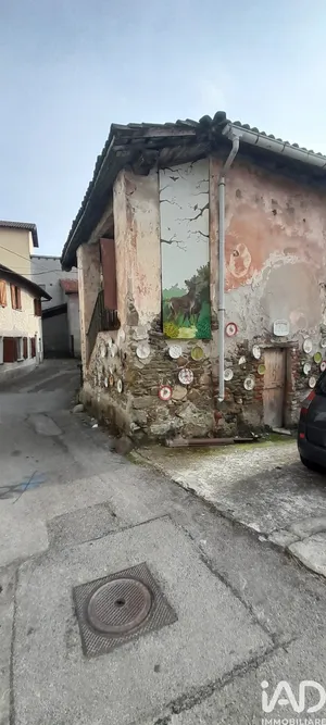 Edificio in Cairo Montenotte