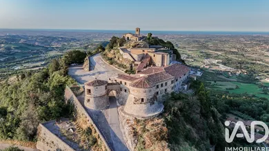 Edificio in Torriana
