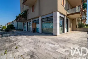 Negozio / locale commerciale in Legnago