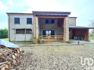 Casa/Villa in Villanova Marchesana