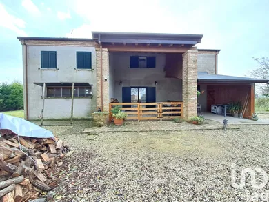 Casa/Villa in Villanova Marchesana