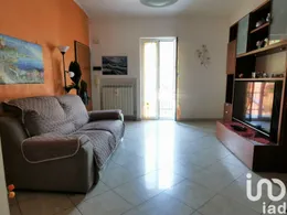Quadrilocale in Vado Ligure