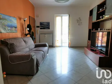 Appartamento in Vado Ligure
