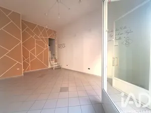 Negozio / locale commerciale in Angri