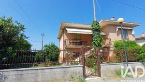 Casa/Villa in Sona