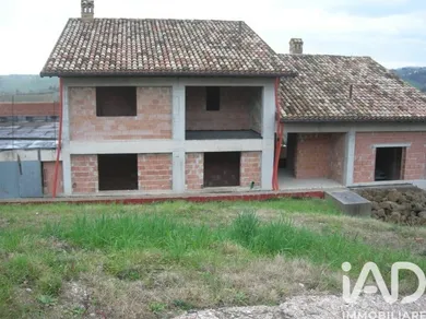 Townhouse in Colmurano