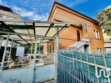 House in San Benedetto del Tronto