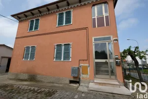 Appartamento in Belvedere Ostrense