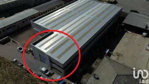 Capannone in Malnate