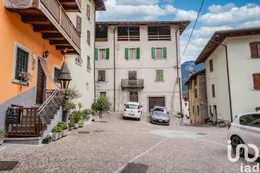 Appartamento 5 locali in Cimego