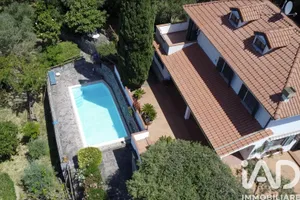 Villetta a schiera in Celle Ligure