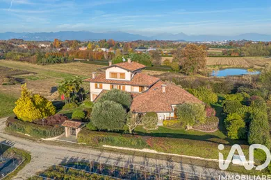 Casa/Villa in Vertemate con Minoprio