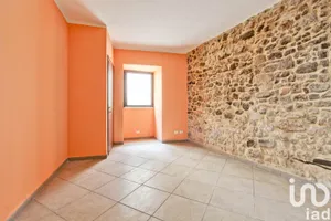 Apartment in Villa Santo Stefano