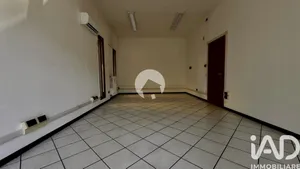 Shop/Premises commercial in Reggio nell'Emilia
