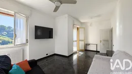 Appartamento 5 locali in Genova