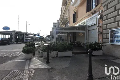 Negozio / locale commerciale in Anzio