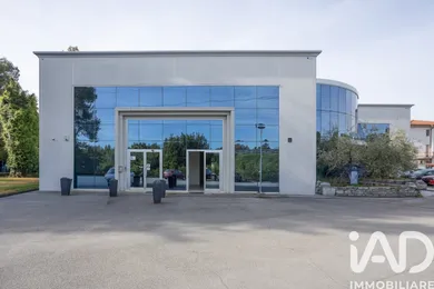 Negozio / locale commerciale in Camerata Picena