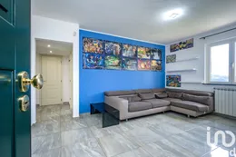 Appartamento 5 locali in Genova